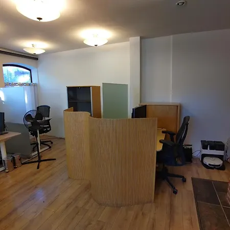 Apartment Jaama & Office In A Historic Wooden House *